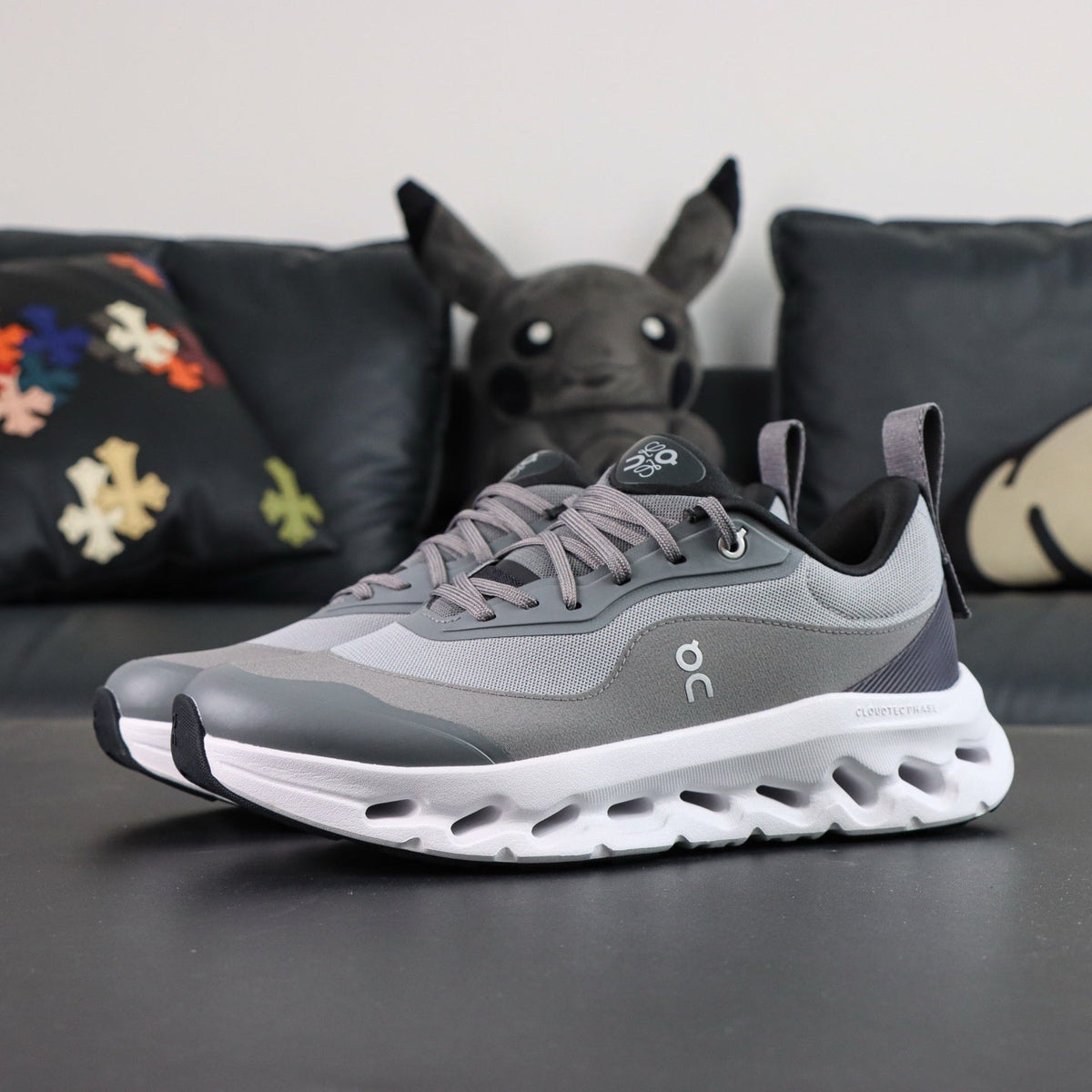 Cloudsurfer Grey