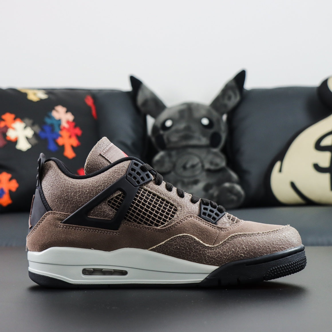 Air Jordan 4 Retro OG Taupe Haze (2024)