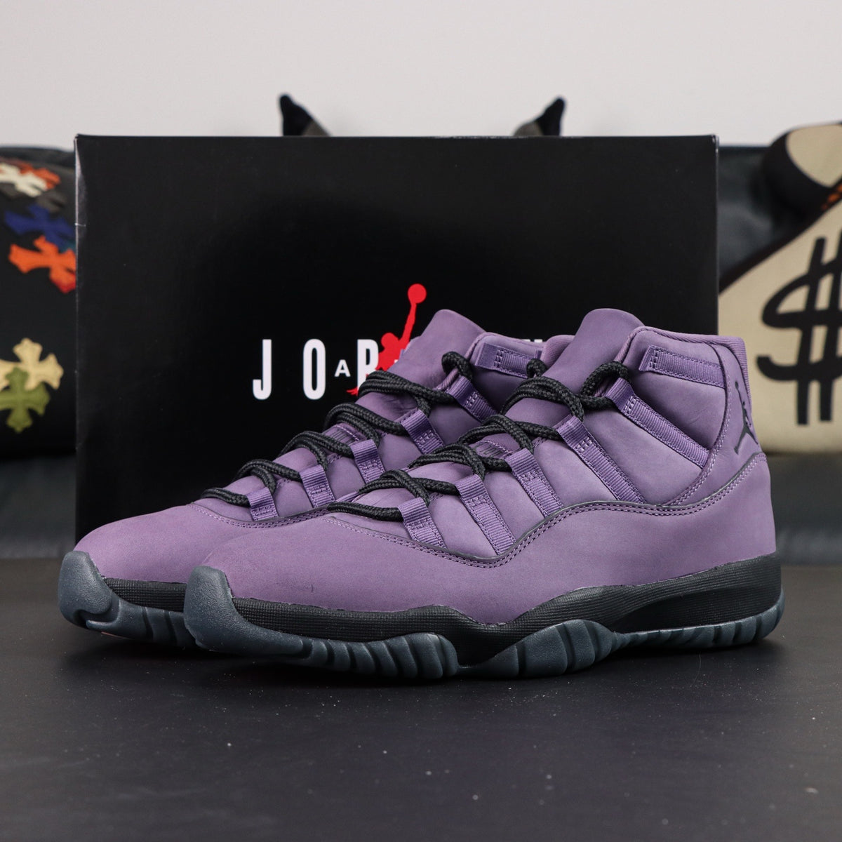 Air Jordan 11 Retro Mojave