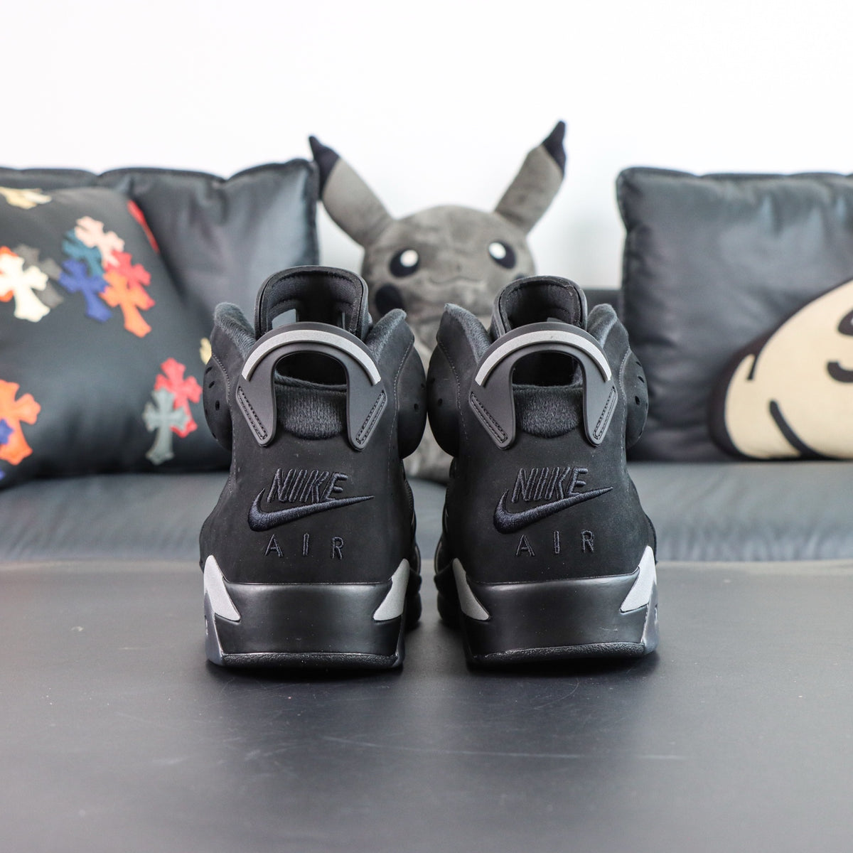 Jordan 6 Retro Cap and Gown