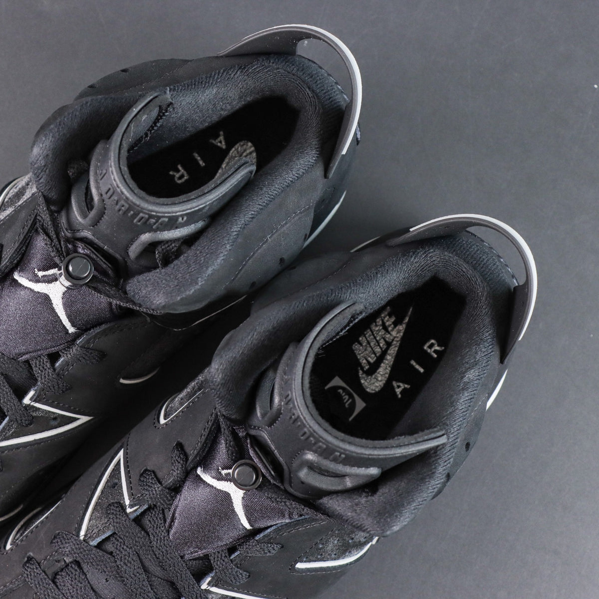 Jordan 6 Retro Cap and Gown
