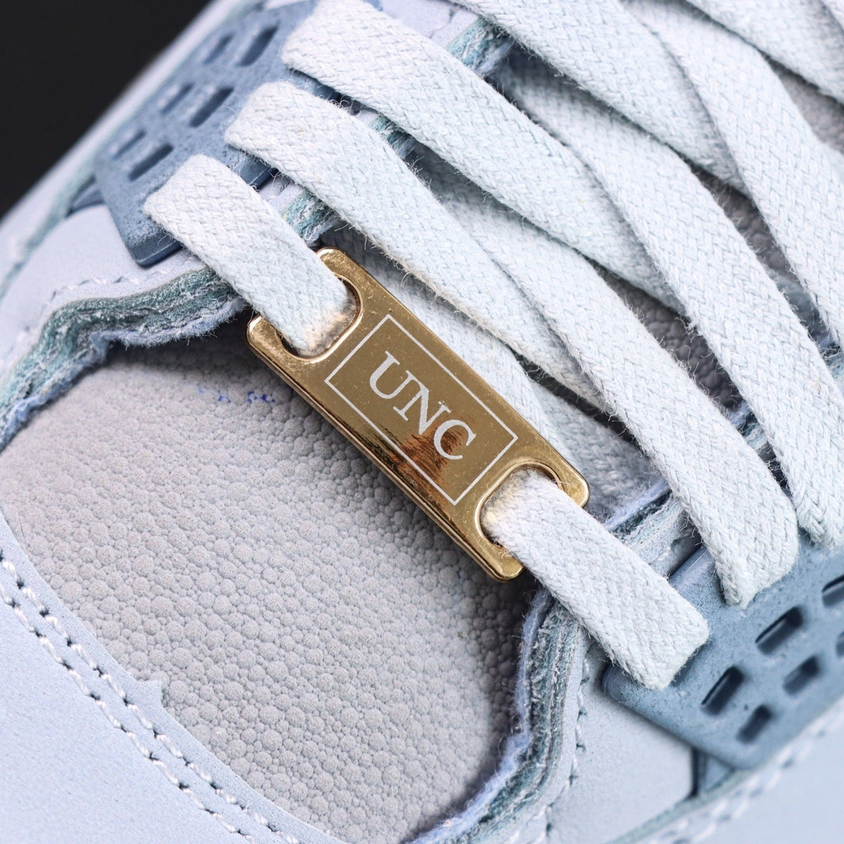 Air Jordan 4 Retro OG Cozy Girl